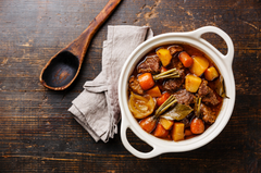 beef stew with carrots and potate