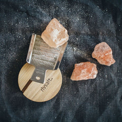 Rivsalt – Rock Salt Grater with Oak Stand